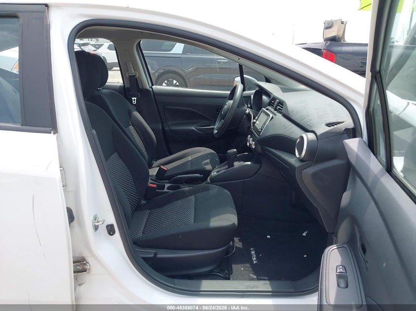 2023 NISSAN VERSA auction photo 5