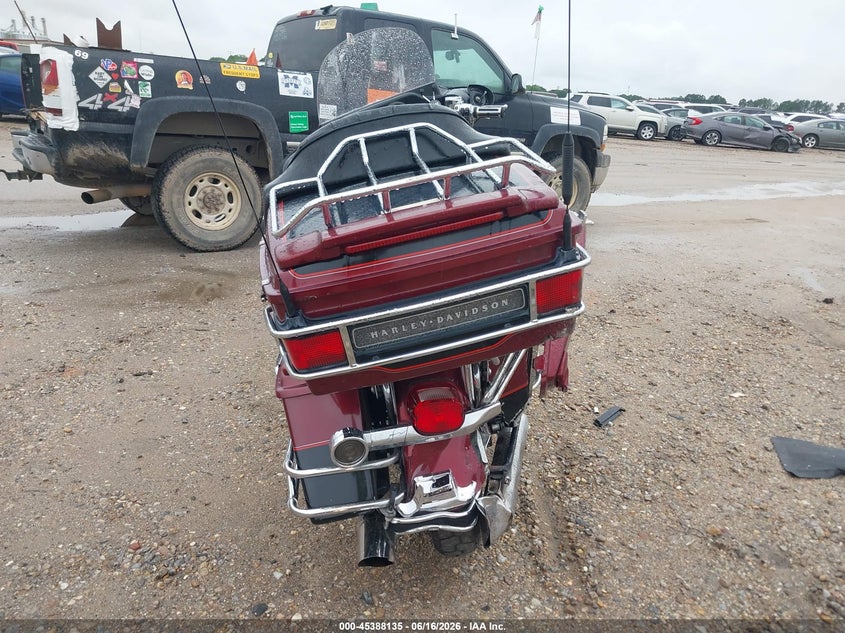 2001 Harley-Davidson Flhtcui VIN: 1HD1FCW171Y639112 Lot: 45388135