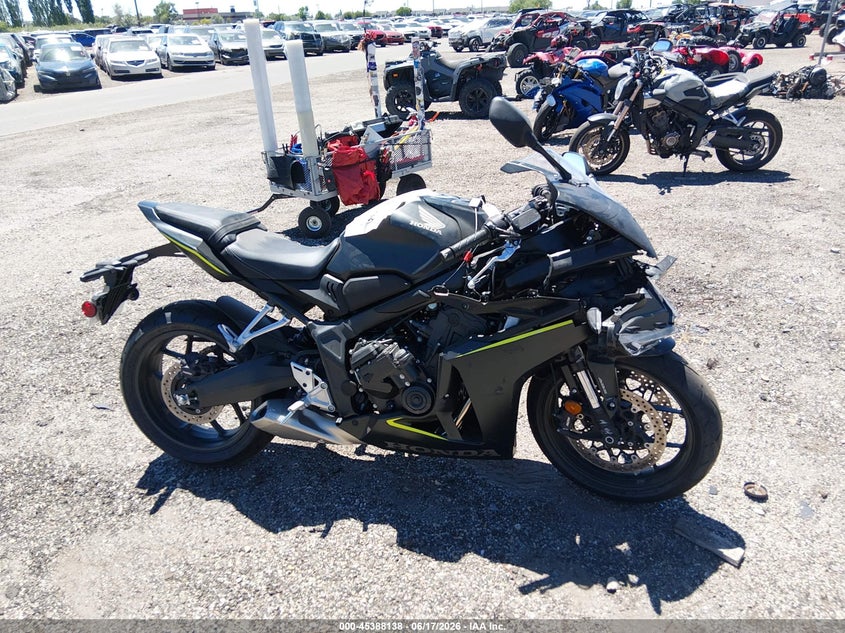 2026 Honda Cbr650 R VIN: MLHRH1556T5200976 Lot: 45388138