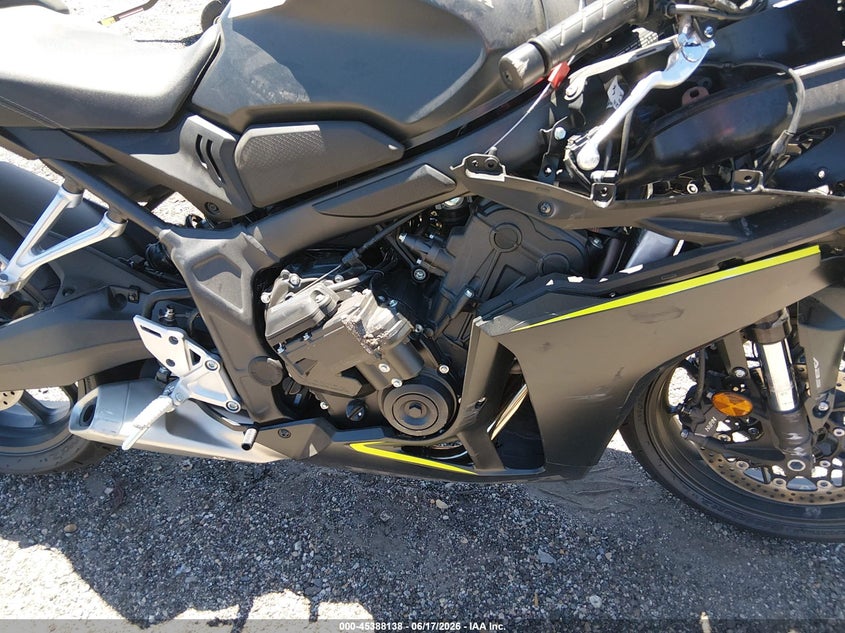 2026 Honda Cbr650 R VIN: MLHRH1556T5200976 Lot: 45388138