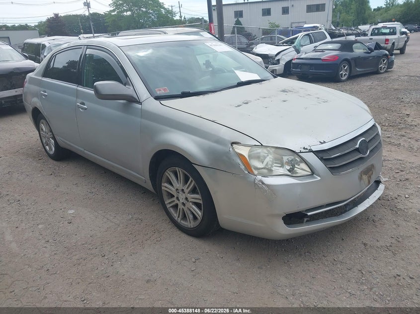 2005 Toyota Avalon
