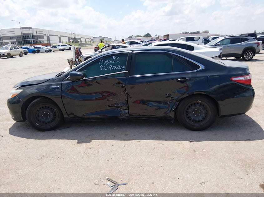 AtlanticExpress - Toyota Camry Hybrid