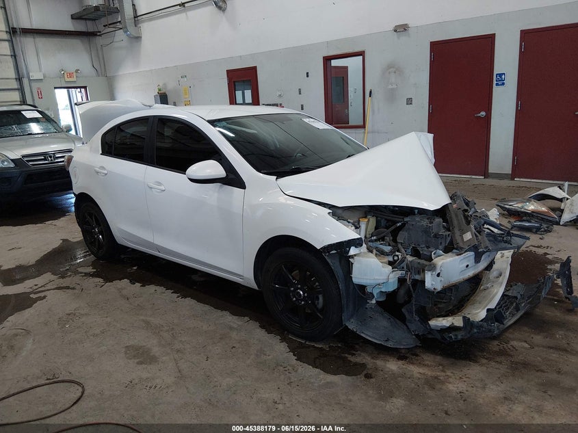 Vin: jm1bl1up8d1845935, lot: 45886174, mazda mazda3 i sport 2013 img_1