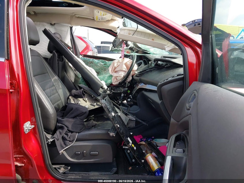 2017 FORD ESCAPE auction photo 5