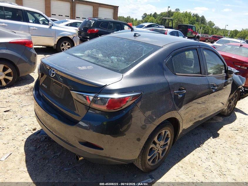 VIN 3MYDLBYVXKY520155 2019 TOYOTA YARIS LE