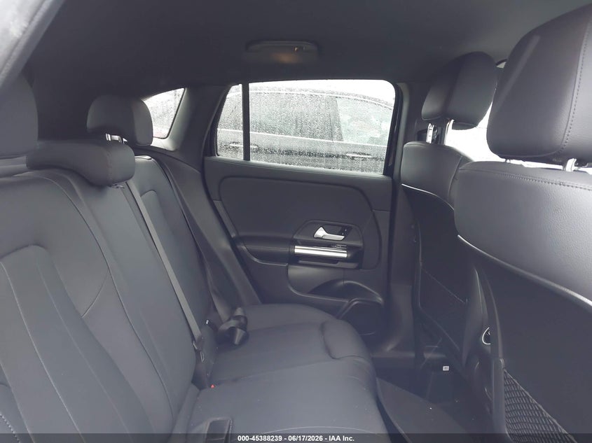 2025 Mercedes-Benz Gla 250 4Matic VIN: W1N4N4HB8SJ735623 Lot: 45388239