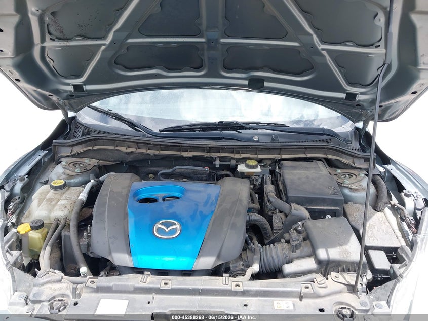 MAZDA MAZDA3 2013 VIN JM1BL1UP2D1753204