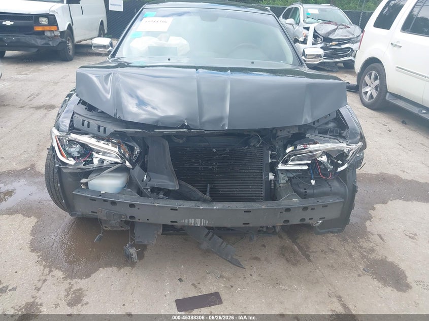 2011 Chrysler 300C VIN: 2C3CA6CT6BH514621 Lot: 45388306