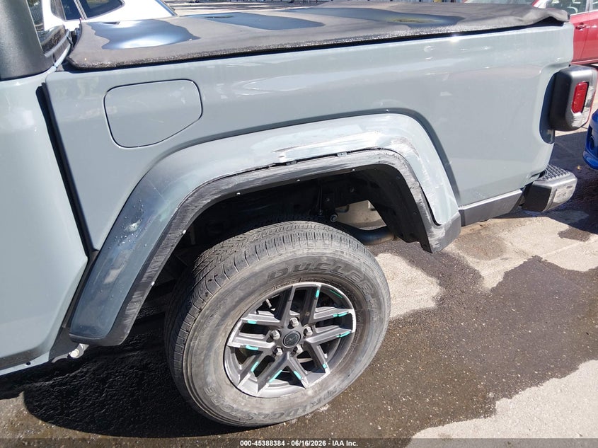 2024 JEEP GLADIATOR auction photo 6