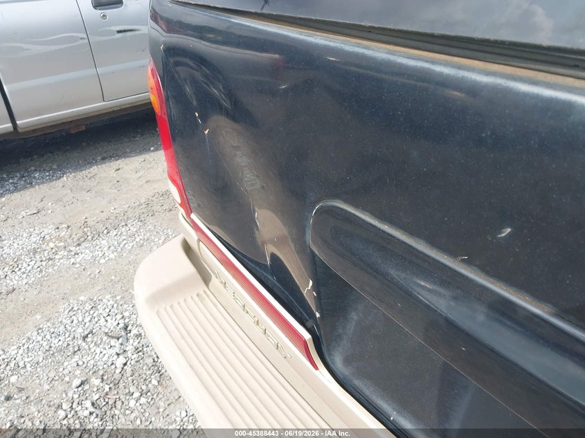 2000 Mercury Mountaineer VIN: 4M2ZU66P1YUJ30869 Lot: 45388443