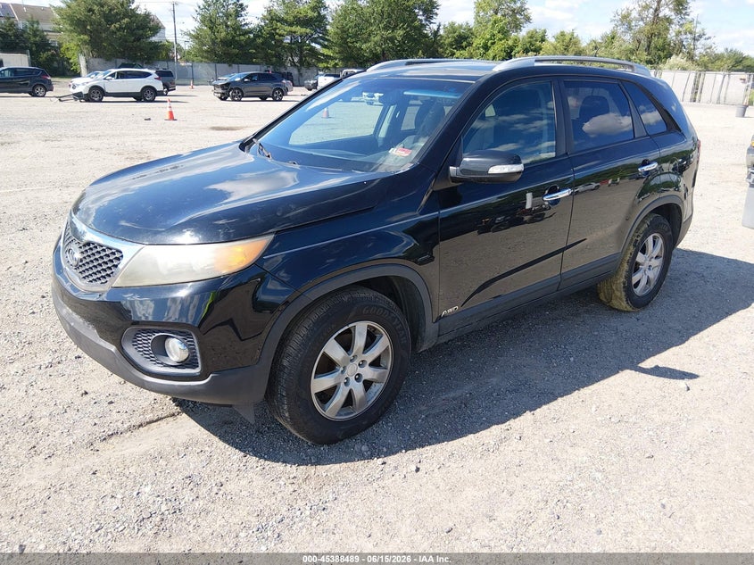2011 Kia Sorento Lx 5XYKTDA16BG063776 photo 1