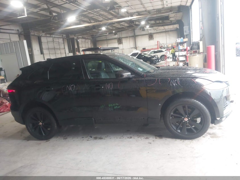 2022 Jaguar F-Pace S P250 Awd Automatic VIN: SADCJ2EX4NA699862 Lot: 45388531