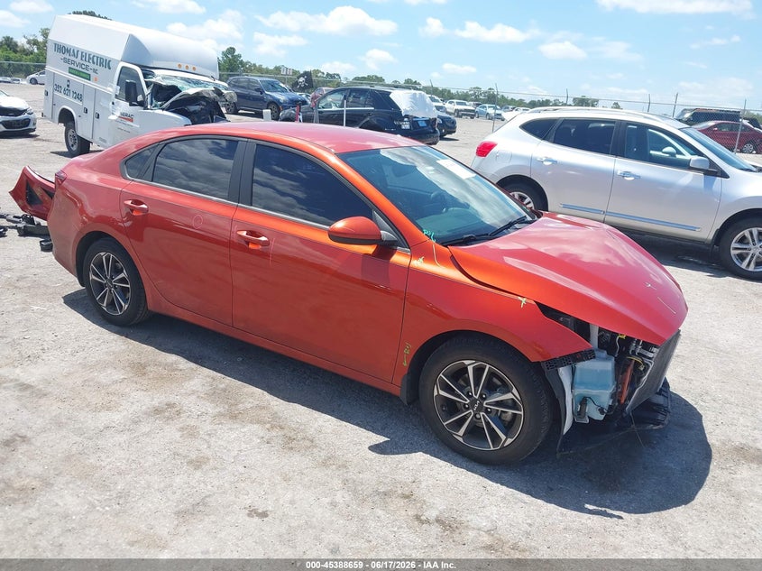 2022 Kia Forte Lxs