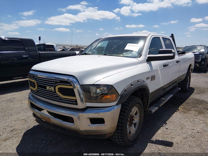 Vin: 3c6td5ht8cg121332, lot: 45886661, ram 2500 st 20122