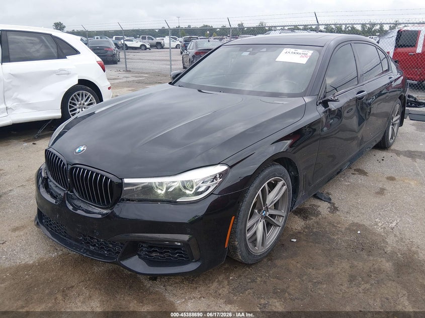 VIN: WBA7E2C58JG742011 2018 BMW 740I