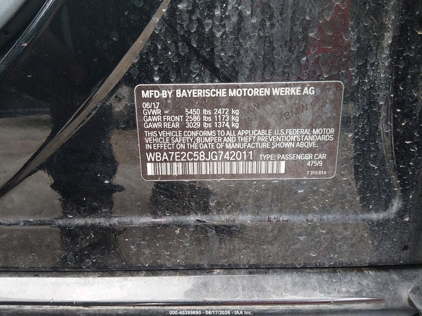 VIN: WBA7E2C58JG742011 2018 BMW 740I