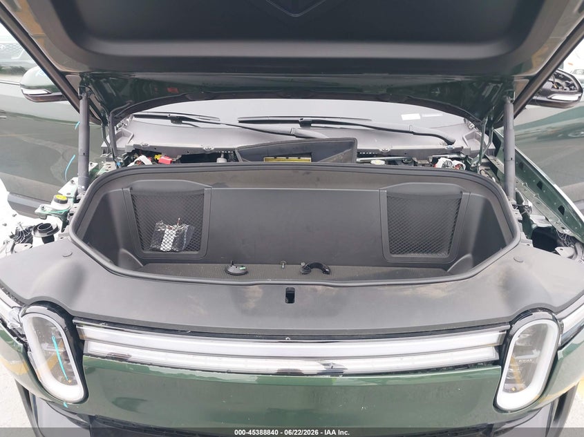 2026 Rivian R1S Dual Motor Standard Pack VIN: 7PDSGGBA9TN076206 Lot: 45388840