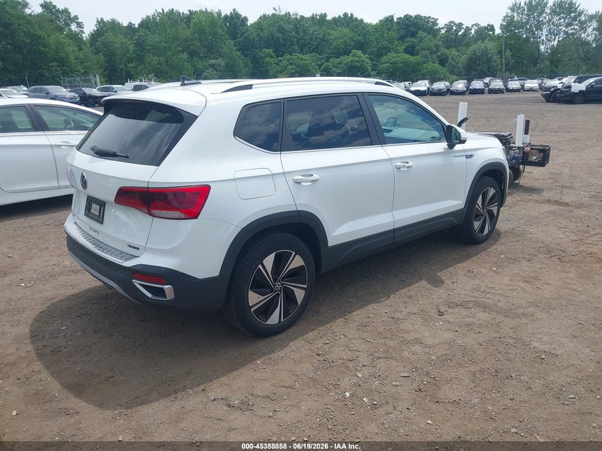 2024 VOLKSWAGEN TAOS auction photo 4