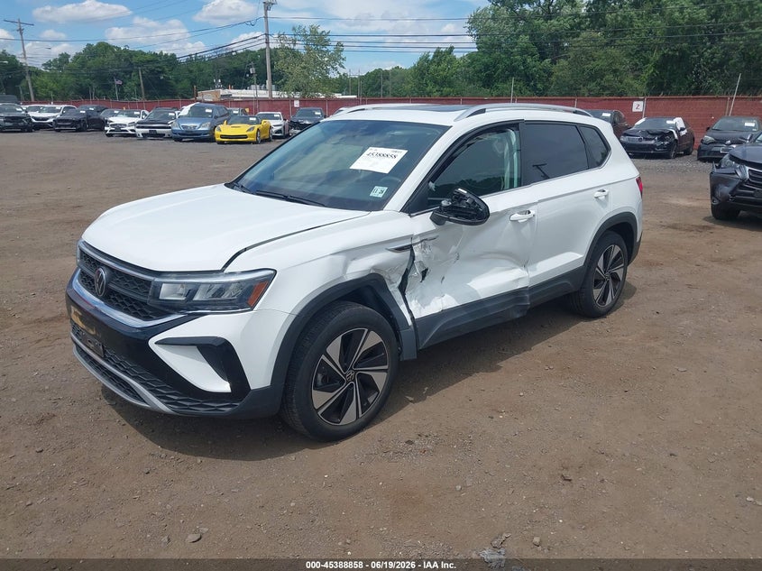 2024 VOLKSWAGEN TAOS auction photo 6