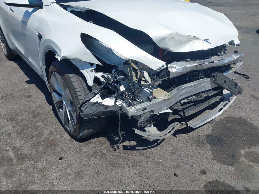 2023 TESLA MODEL Y auction photo 6