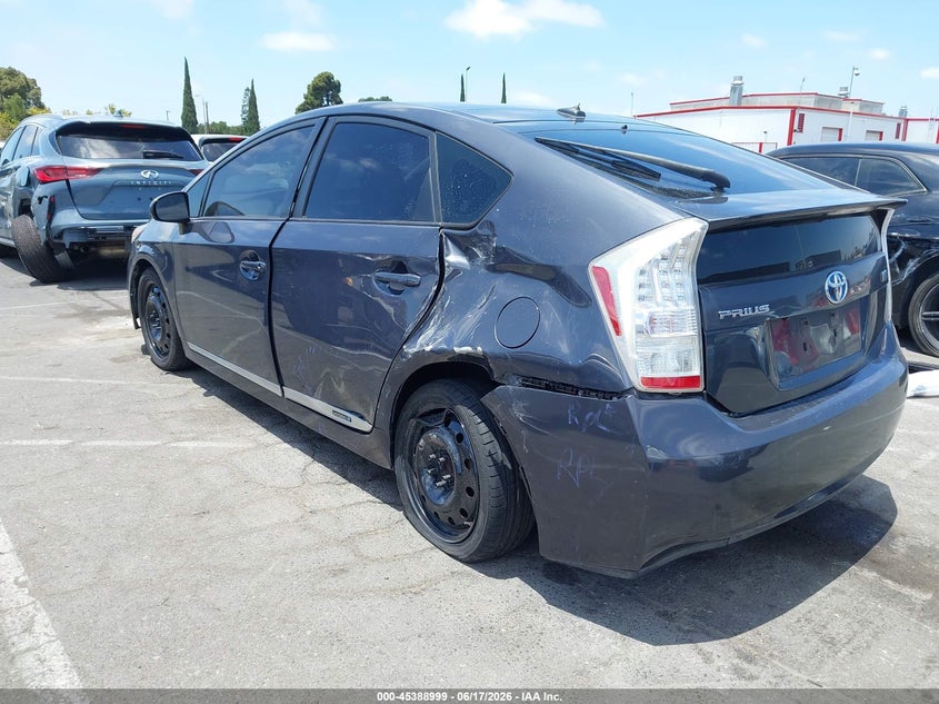2011 TOYOTA PRIUS auction photo 3