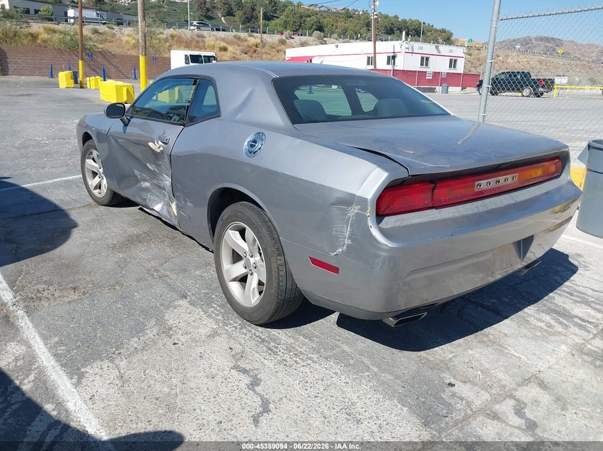 Vin: 2c3cdyag4eh101996, lot: 45887089, dodge challenger sxt 20143