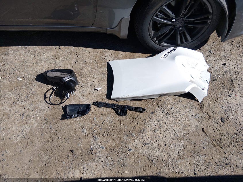 2018 TOYOTA CAMRY SE — Photo 12