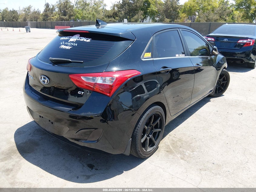 2016 HYUNDAI ELANTRA GT auction photo 4