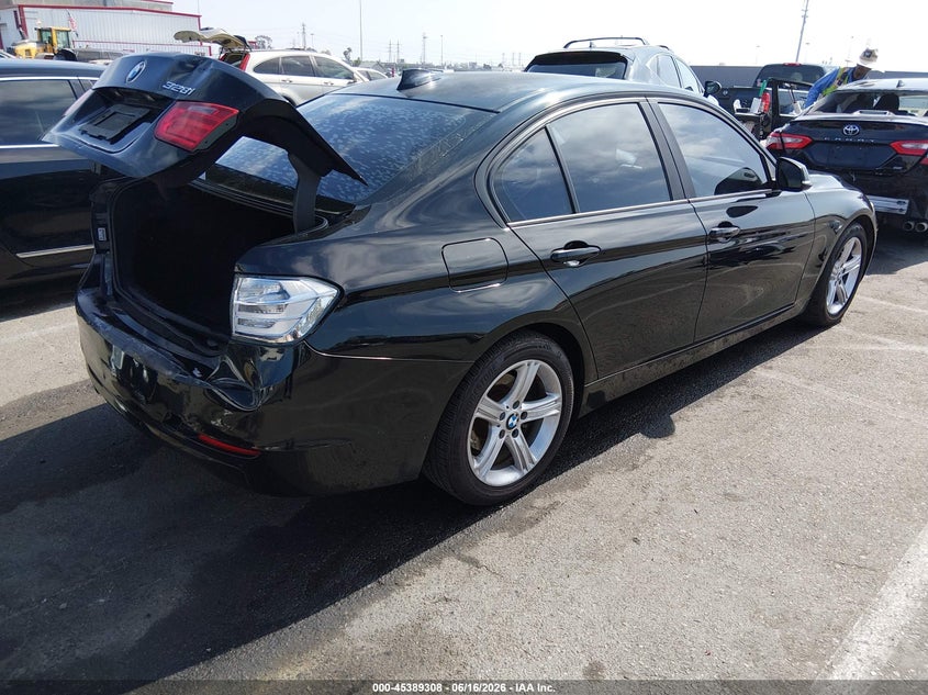 2013 BMW 328I auction photo 4