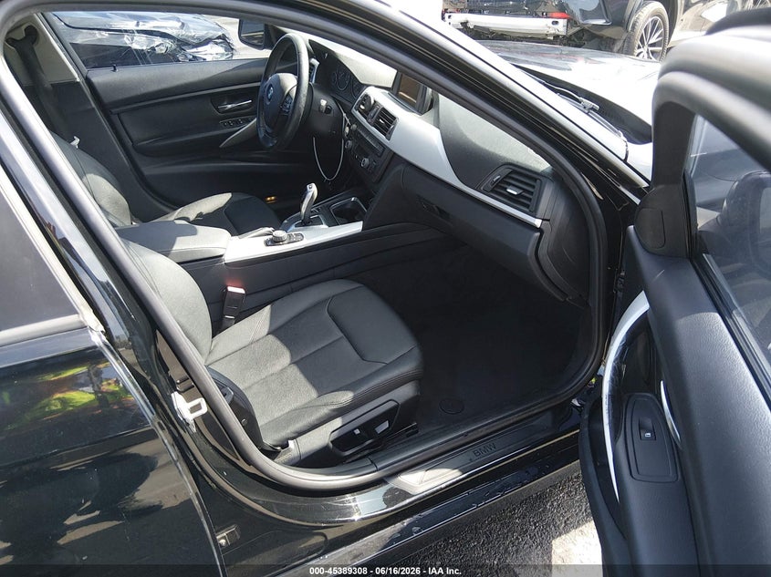 2013 BMW 328I auction photo 5