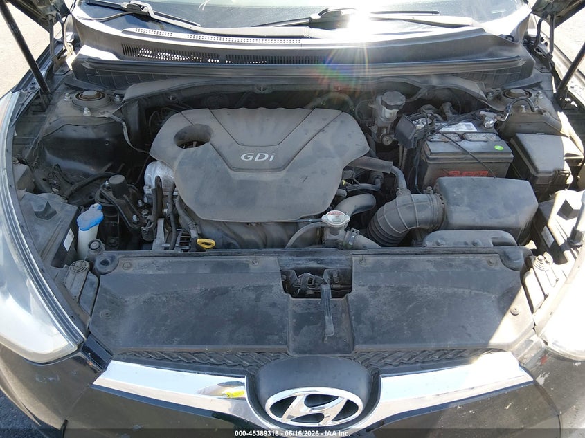 2014 HYUNDAI VELOSTER HATCHBACK 1.6L I-4 DI, DOHC, VVT, 132HP