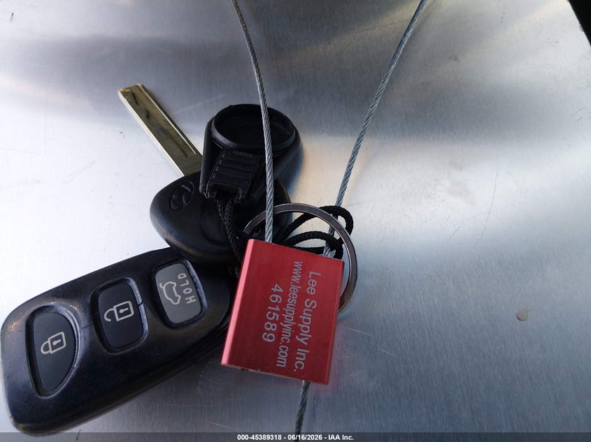2014 HYUNDAI VELOSTER HATCHBACK 1.6L I-4 DI, DOHC, VVT, 132HP