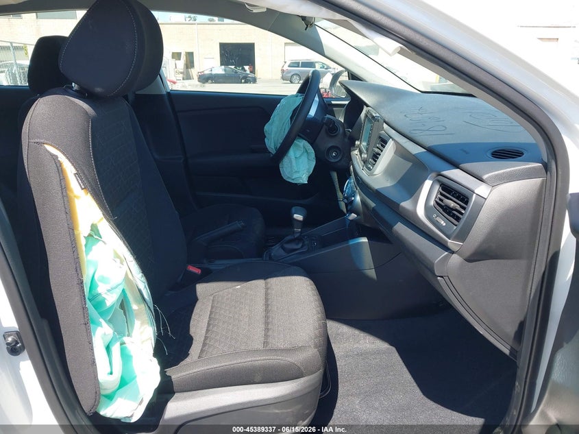 2019 KIA RIO 5-DOOR auction photo 5
