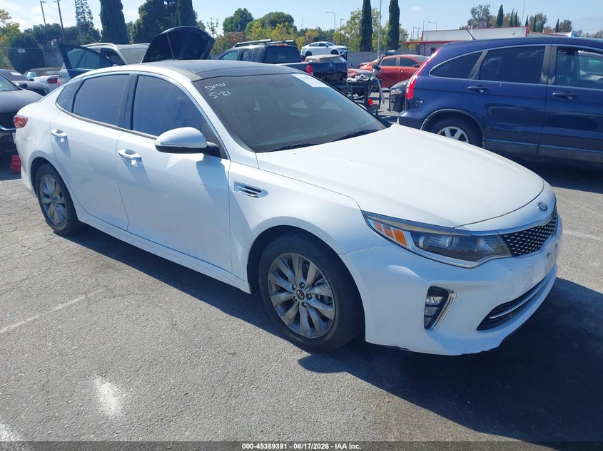 Vin: 5xxgt4l30jg246226, lot: 45887386, kia optima s 2018 img_1