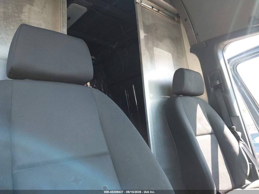 2019 Mercedes-Benz Sprinter 2500 High Roof V6 VIN: WD4PF1CD6KP147196 Lot: 45389437