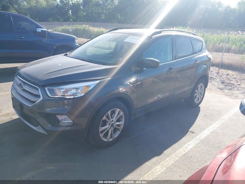 1FMCU0GD1JUD07032 2018 Ford Escape Se photo 1