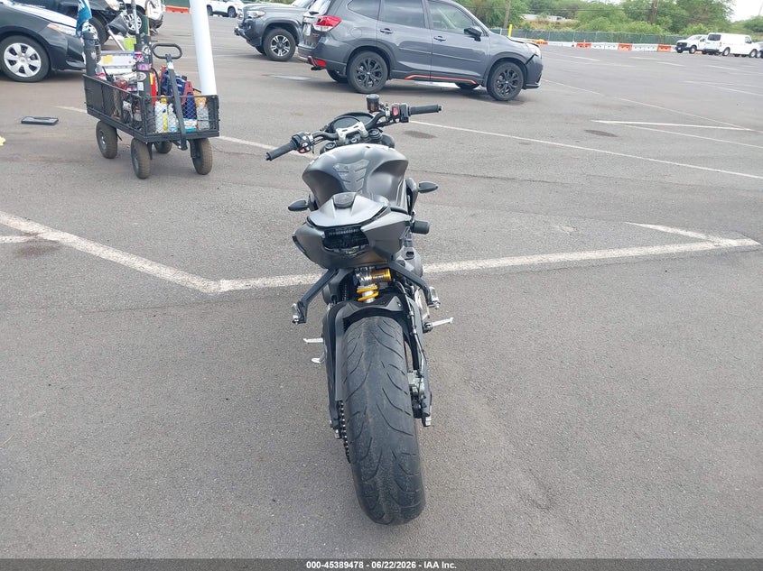 2020 TRIUMPH MOTORCYCLE STREET TRIPLE auction photo 6