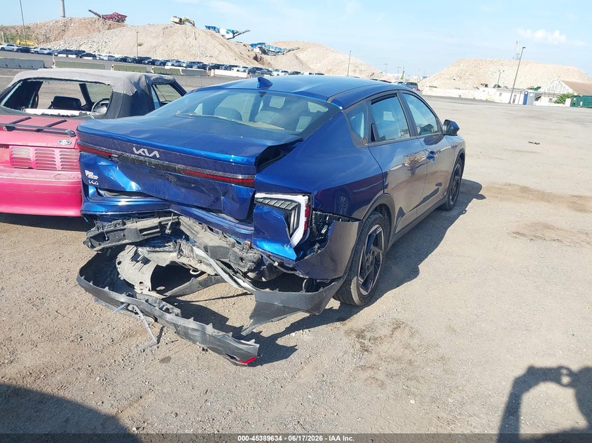 2025 KIA K4 — zdjęcie 4
