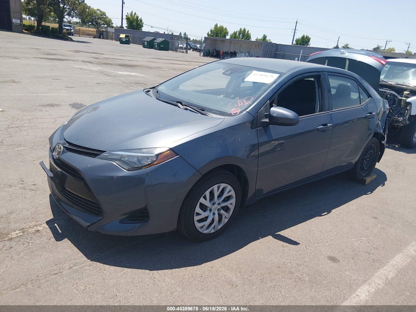 2017 Toyota Corolla Le 5YFBURHE2HP633456 photo 1