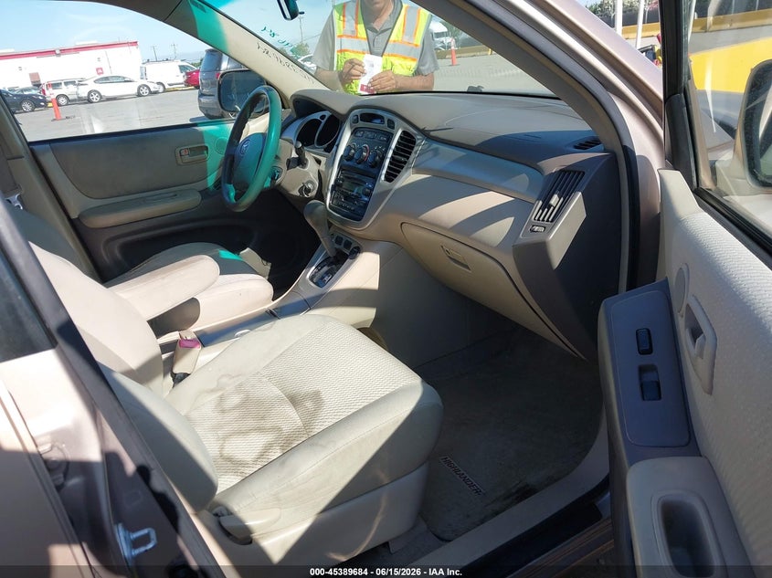 AtlanticExpress - Toyota Highlander