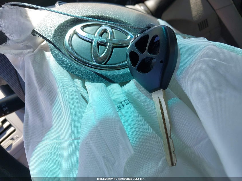 2009 TOYOTA COROLLA SEDAN 1.8L I-4 DOHC, VVT, 132HP