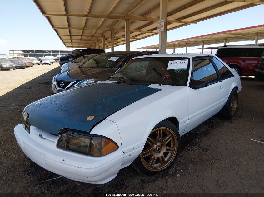 1993 FORD MUSTANG auction photo 2