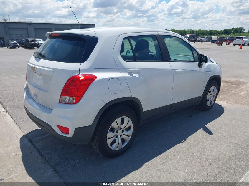 2018 CHEVROLET TRAX auction photo 4