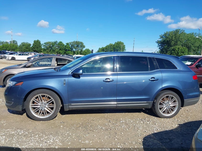 2019 Lincoln Mkt Reserve VIN: 2LMHJ5AT4KBL00793 Lot: 45389938