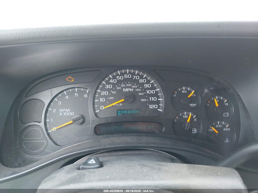 2005 CHEVROLET TAHOE auction photo 7