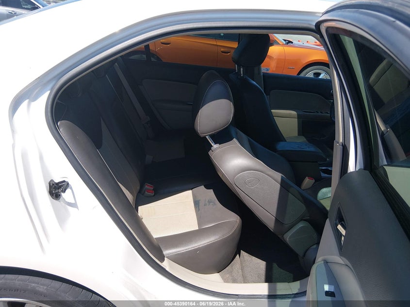2010 MERCURY MILAN HYBRID auction photo 8