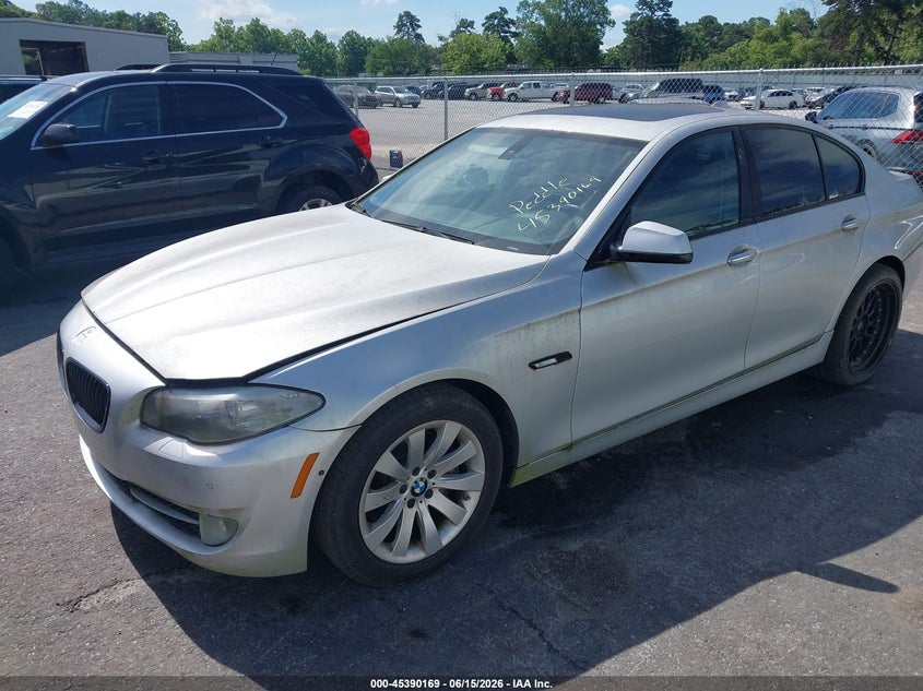 WBAFR9C50BC270551 2011 Bmw 550i photo 1