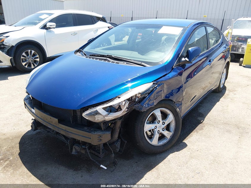 2015 HYUNDAI ELANTRA auction photo 6
