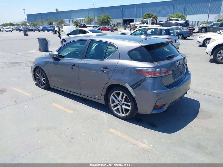 Vin: jthkd5bhnh2289438, lot: 45888188, lexus ct 200h 20173