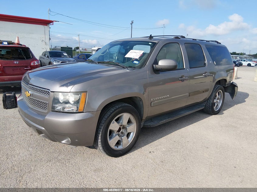 2007 CHEVROLET SUBURBAN auction photo 2